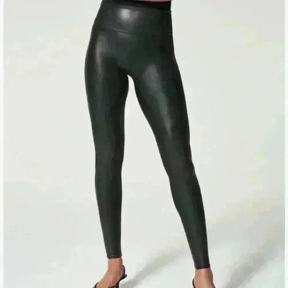 NWOT SPANX faux leather leggings - Picture 6 of 8